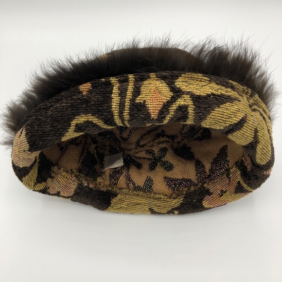 Shortcake Embroidered Jacquard & Fur Toddlers Hat - Picture 2 of 3